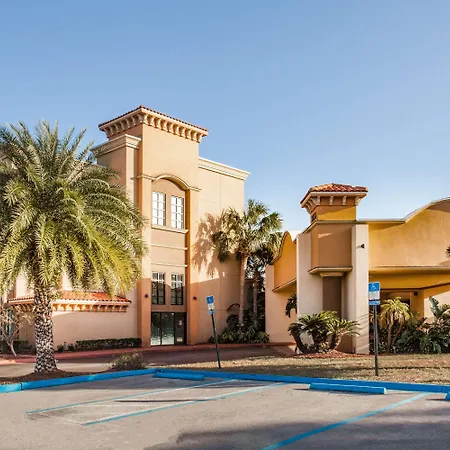 Ramada By Wyndham Jacksonville I-95 By Butler Blvd